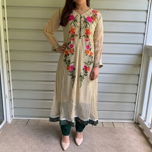 Floral Embroidered Indian/Pakistani Anarkali Suit